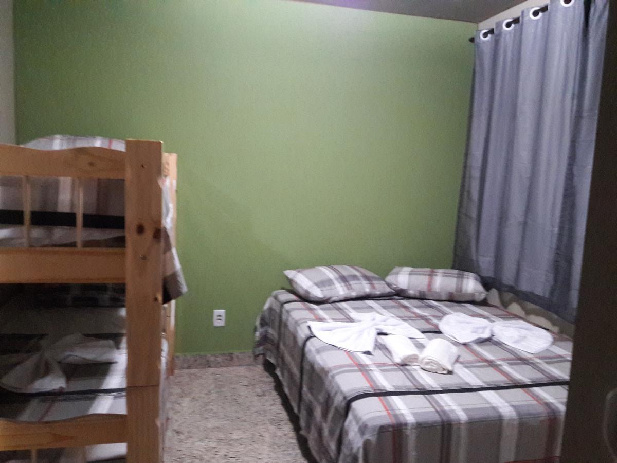 Hostel Falcao-Suites Privativas Com Ar Condicionado Rio das Ostras Extérieur photo